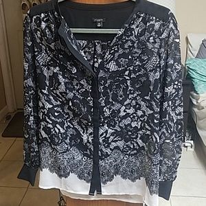 Ann Taylor Floral Lace Button Down Size XS
